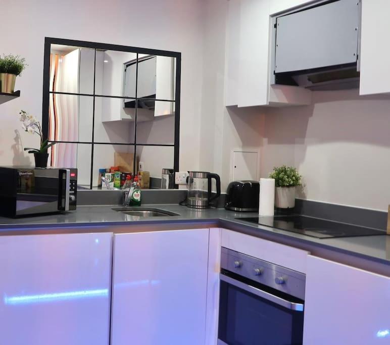 Cosy City Centre Apartment With Parking Birmingham Exterior photo